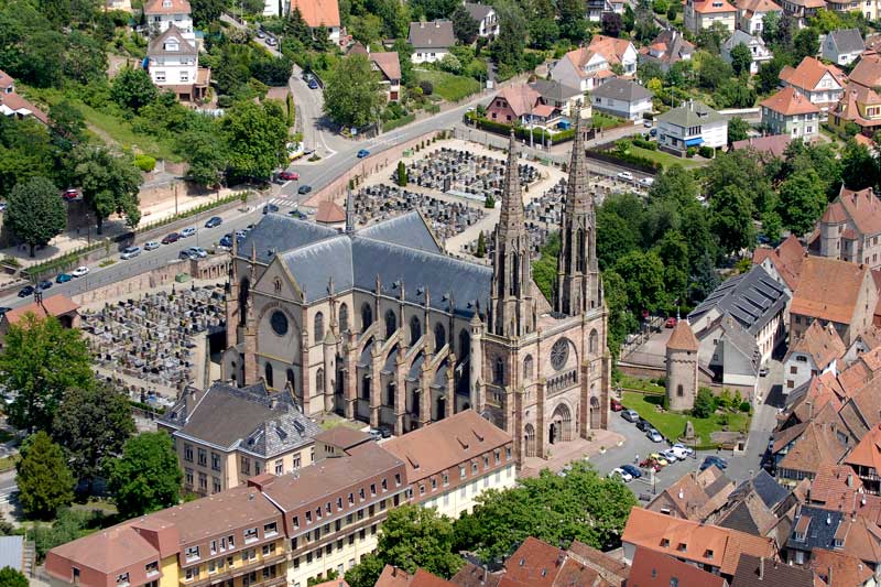 L'église Saints-Pierre-et-Paul d'Obernai ©AIRDIASOL_Rothan